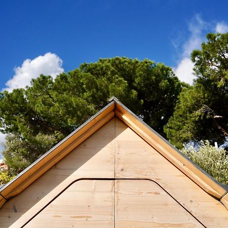 Hotel Starsbox Jacuzzi Privata E Piscina Vista Mare Celle Ligure Exterior foto