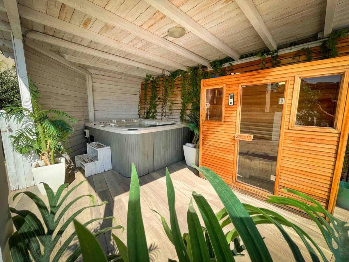 Hotel Starsbox Jacuzzi Privata E Piscina Vista Mare Celle Ligure Exterior foto